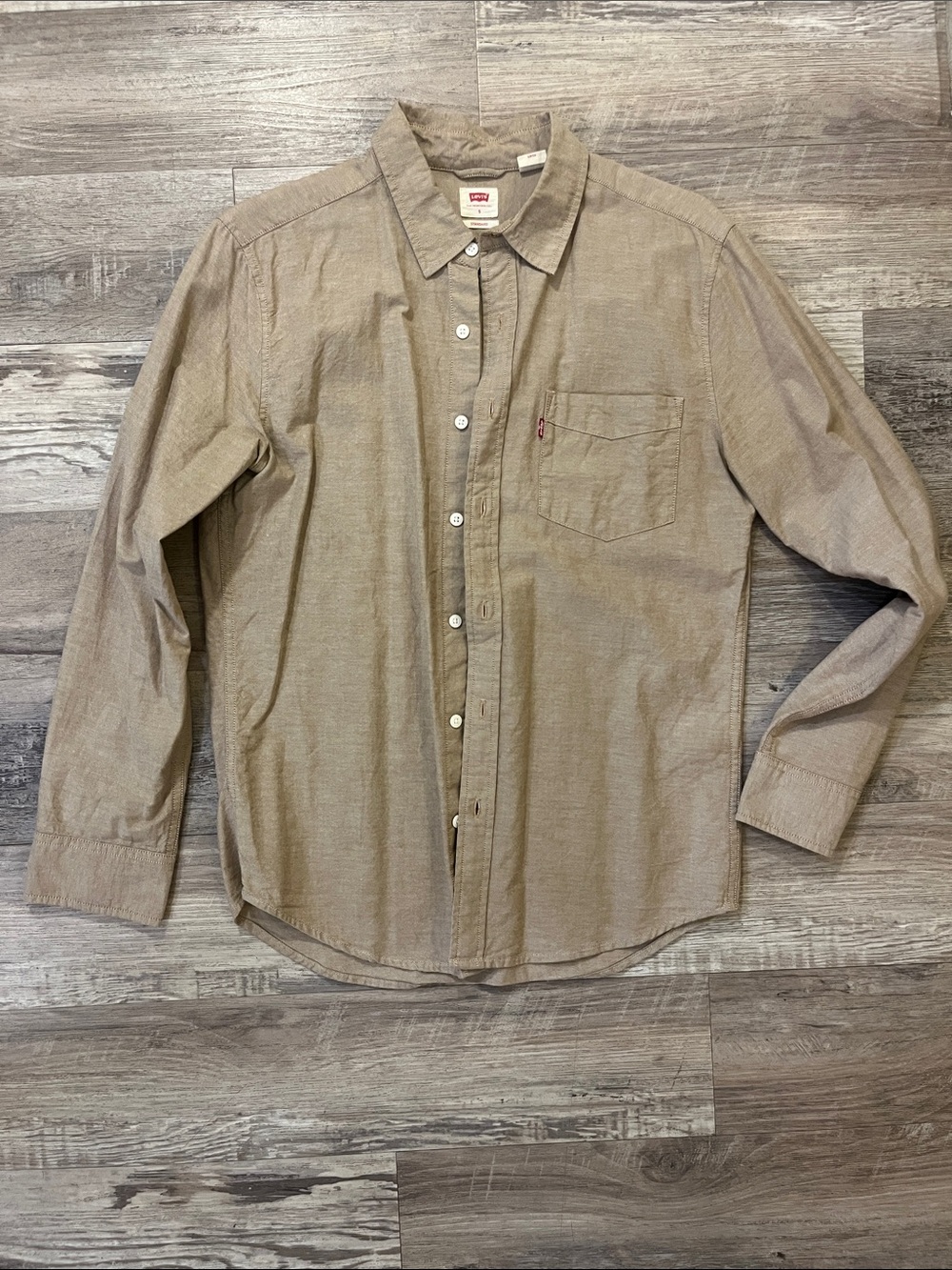 Levi's Men's Casual Long-Sleeve Button-Down Shirt - Beige/Tan